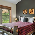 Otter Banks By Avantstay Sleeps 18 Hot Tub Views Game Room